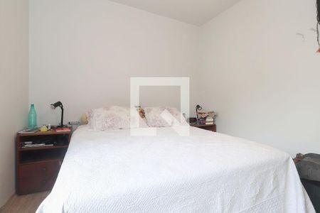 Casa à venda com 300m², 4 quartos e 2 vagas Casa à venda com 300m², 4 quartos e 2 vagasSuíte 1