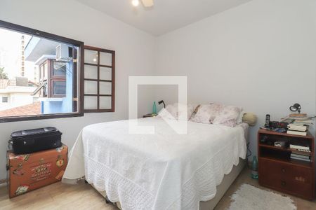 Casa à venda com 300m², 4 quartos e 2 vagas Casa à venda com 300m², 4 quartos e 2 vagasSuíte 1