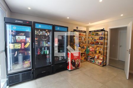 Apartamento à venda com 34m², 2 quartos e sem vagaÁrea comum 