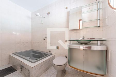 Banheiro do Quarto 1 de casa à venda com 3 quartos, 150m² em Parque Gerassi, Santo André