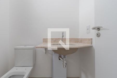 Apartamento à venda com 71m², 2 quartos e 1 vaga Apartamento à venda com 71m², 2 quartos e 1 vagaBanheiro da Suíte 2