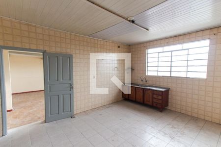 Casa para alugar com 239m², 3 quartos e 2 vagas Casa para alugar com 239m², 3 quartos e 2 vagasCozinha