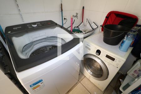 Casa à venda com 350m², 2 quartos e 2 vagasÁrea de Serviço