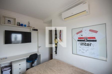 Apartamento para alugar com 136m², 3 quartos e 3 vagas Apartamento para alugar com 136m², 3 quartos e 3 vagasQuarto 2