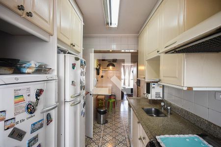 Apartamento para alugar com 136m², 3 quartos e 3 vagas Apartamento para alugar com 136m², 3 quartos e 3 vagasCozinha