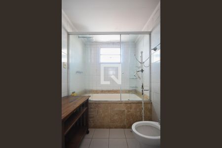 Apartamento para alugar com 136m², 3 quartos e 3 vagas Apartamento para alugar com 136m², 3 quartos e 3 vagasBanheiro Suíte