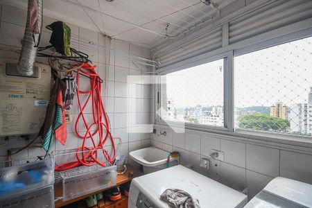 Apartamento para alugar com 136m², 3 quartos e 3 vagas Apartamento para alugar com 136m², 3 quartos e 3 vagasÁrea de Serviço