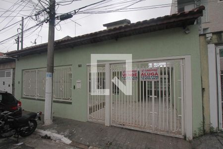 Casa à venda com 160m², 3 quartos e 8 vagasFachada