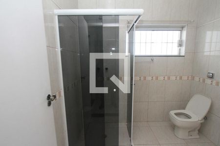 Casa à venda com 160m², 3 quartos e 8 vagasBanheiro