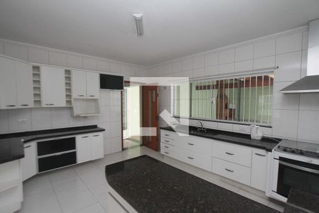 Casa à venda com 160m², 3 quartos e 8 vagasCozinha