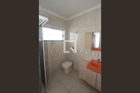 Casa à venda com 160m², 3 quartos e 8 vagasBanheiro