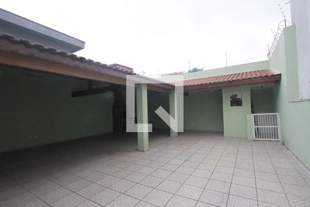Casa à venda com 160m², 3 quartos e 8 vagasQuintal