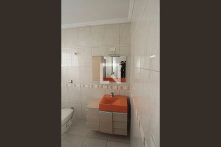 Casa à venda com 160m², 3 quartos e 8 vagasBanheiro