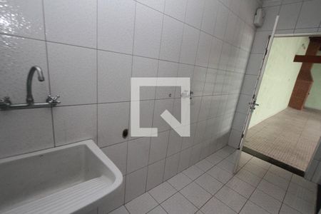 Casa à venda com 160m², 3 quartos e 8 vagasÁrea de Serviço