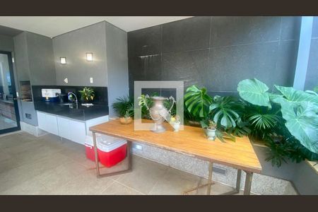 Apartamento à venda com 400m², 4 quartos e 4 vagas Apartamento à venda com 400m², 4 quartos e 4 vagasCobertura