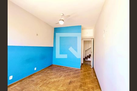 Apartamento à venda com 330m², 4 quartos e 2 vagas Apartamento à venda com 330m², 4 quartos e 2 vagasQuarto 2