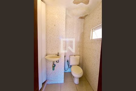 Apartamento à venda com 330m², 4 quartos e 2 vagas Apartamento à venda com 330m², 4 quartos e 2 vagasTerraço banheiro