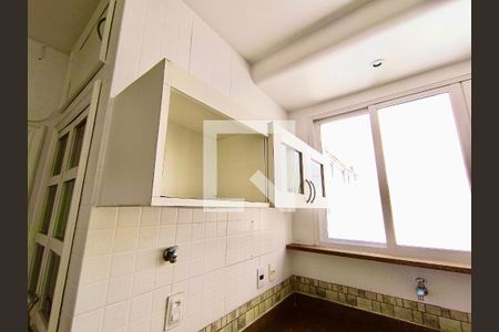 Apartamento à venda com 330m², 4 quartos e 2 vagas Apartamento à venda com 330m², 4 quartos e 2 vagasCopa/ Cozinha