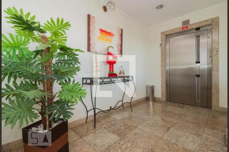 Apartamento à venda com 86m², 3 quartos e 2 vagas Apartamento à venda com 86m², 3 quartos e 2 vagasHall Social