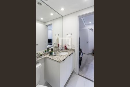 Apartamento à venda com 150m², 3 quartos e 2 vagas Apartamento à venda com 150m², 3 quartos e 2 vagasBanheiro Quarto 3