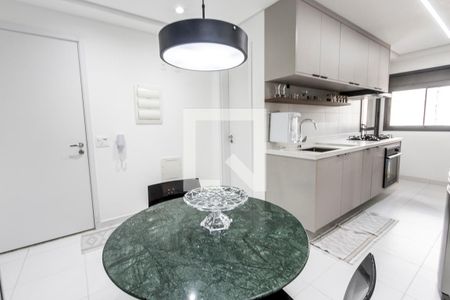 Apartamento à venda com 150m², 3 quartos e 2 vagas Apartamento à venda com 150m², 3 quartos e 2 vagasCozinha