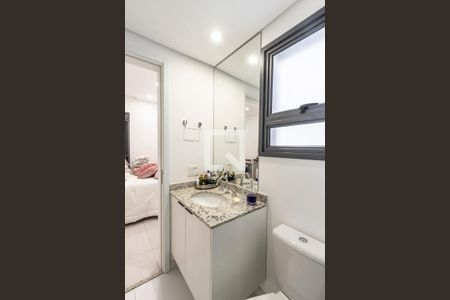 Apartamento à venda com 150m², 3 quartos e 2 vagas Apartamento à venda com 150m², 3 quartos e 2 vagasBanheiro Quarto 1