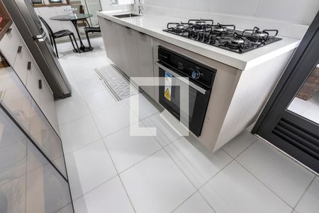 Apartamento à venda com 150m², 3 quartos e 2 vagas Apartamento à venda com 150m², 3 quartos e 2 vagasCozinha