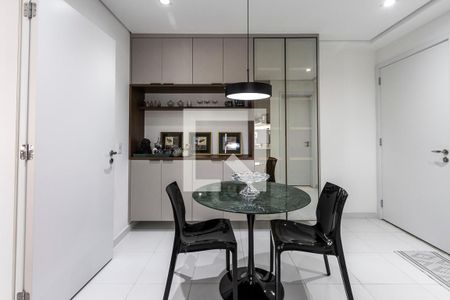 Apartamento à venda com 150m², 3 quartos e 2 vagas Apartamento à venda com 150m², 3 quartos e 2 vagasCozinha