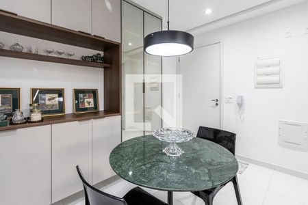 Apartamento à venda com 150m², 3 quartos e 2 vagas Apartamento à venda com 150m², 3 quartos e 2 vagasCozinha