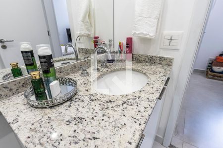 Apartamento à venda com 150m², 3 quartos e 2 vagas Apartamento à venda com 150m², 3 quartos e 2 vagasBanheiro Quarto 3