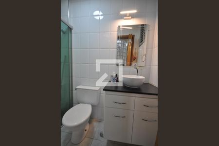 Apartamento à venda com 84m², 3 quartos e 2 vagasBanheiro Social