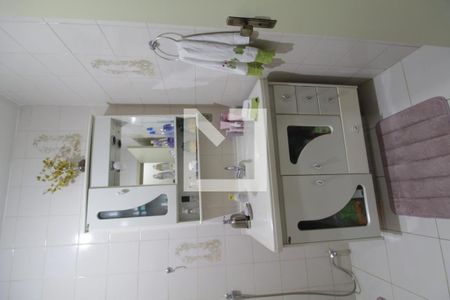 Casa à venda com 367m², 5 quartos e 6 vagasBanheiro Social