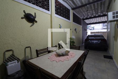 Casa à venda com 367m², 5 quartos e 6 vagasÁrea gourmet/Garagem