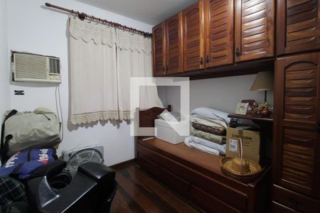 Casa à venda com 367m², 5 quartos e 6 vagasQuarto/Anexo