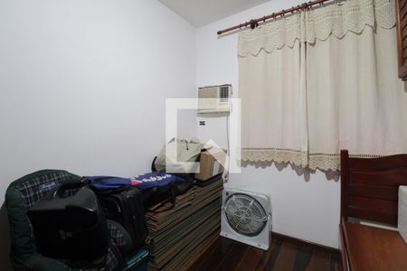 Casa à venda com 367m², 5 quartos e 6 vagasQuarto/Anexo