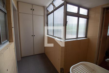 Apartamento à venda com 120m², 3 quartos e 1 vaga Apartamento à venda com 120m², 3 quartos e 1 vagaÁrea de Serviço