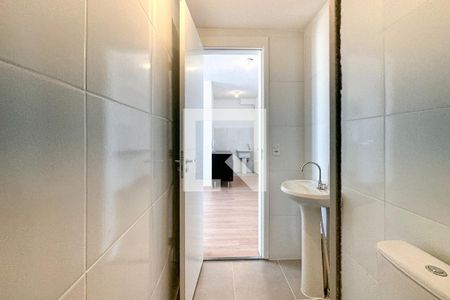 Apartamento à venda com 39m², 2 quartos e sem vaga Apartamento à venda com 39m², 2 quartos e sem vagaBanheiro