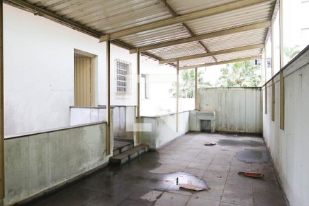 Casa à venda com 399m², 5 quartos e 8 vagasÁrea de Serviço