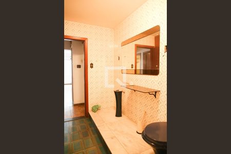 Casa à venda com 399m², 5 quartos e 8 vagasBanheiro Social