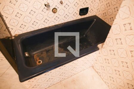 Casa à venda com 399m², 5 quartos e 8 vagasBanheiro Social