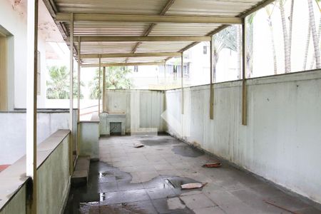 Casa à venda com 399m², 5 quartos e 8 vagasÁrea de Serviço