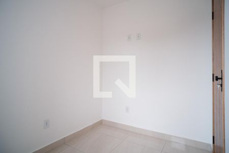 Quarto 1 de apartamento para alugar com 2 quartos, 37m² em Jardim Popular, São Paulo