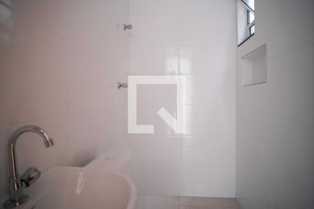 Apartamento à venda com 37m², 2 quartos e sem vaga Apartamento à venda com 37m², 2 quartos e sem vagaBanheiro