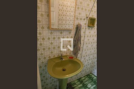 Casa à venda com 360m², 3 quartos e 4 vagas Casa à venda com 360m², 3 quartos e 4 vagasBanheiro de serviço