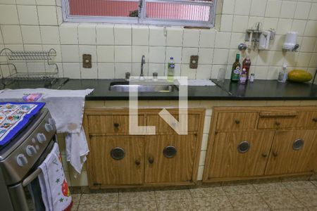 Casa à venda com 360m², 3 quartos e 4 vagas Casa à venda com 360m², 3 quartos e 4 vagasCozinha