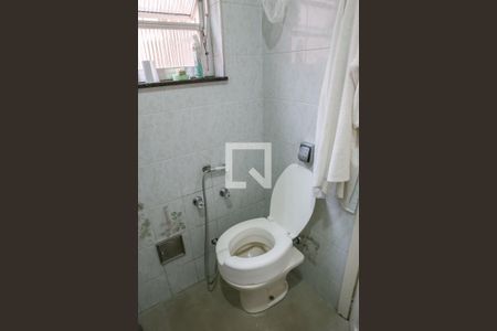 Casa à venda com 360m², 3 quartos e 4 vagas Casa à venda com 360m², 3 quartos e 4 vagasBanheiro