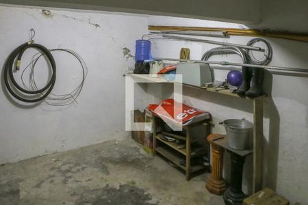 Casa à venda com 360m², 3 quartos e 4 vagas Casa à venda com 360m², 3 quartos e 4 vagasEspaço para Adega