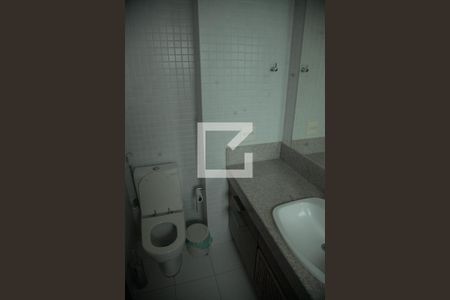 Apartamento à venda com 180m², 4 quartos e 3 vagasBanheiro 