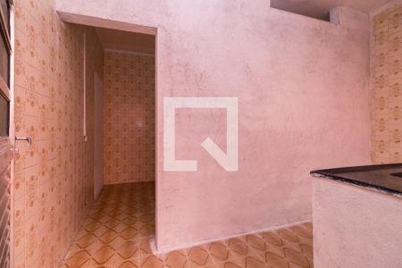 Cozinha de casa para alugar com 1 quarto, 30m² em Parque dos Bancarios, São Paulo