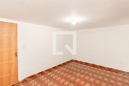 Quarto de casa para alugar com 1 quarto, 80m² em Parque Casa de Pedra, São Paulo